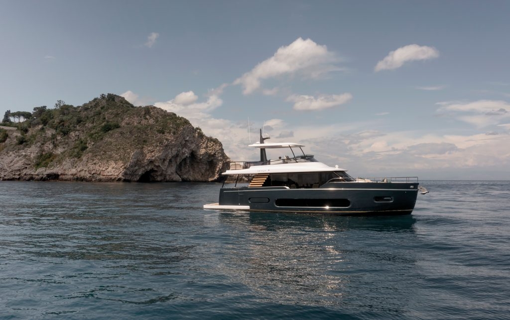 Azimut Magellano 60