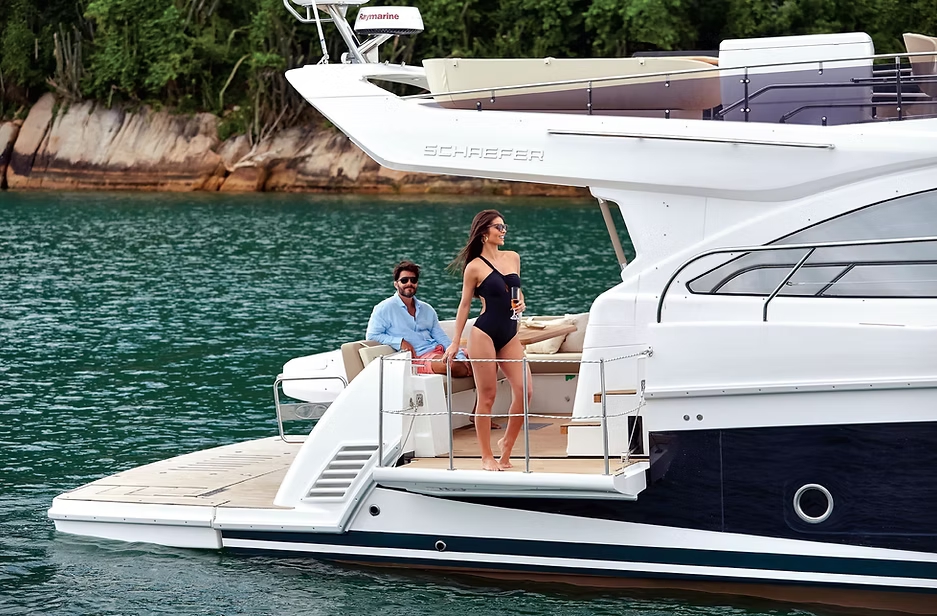Schaefer Yachts 510 GT Pininfarina