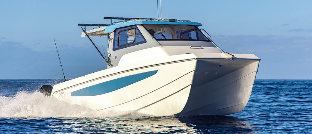 Aquila 28 Molokai Cuddy Power Catamaran
