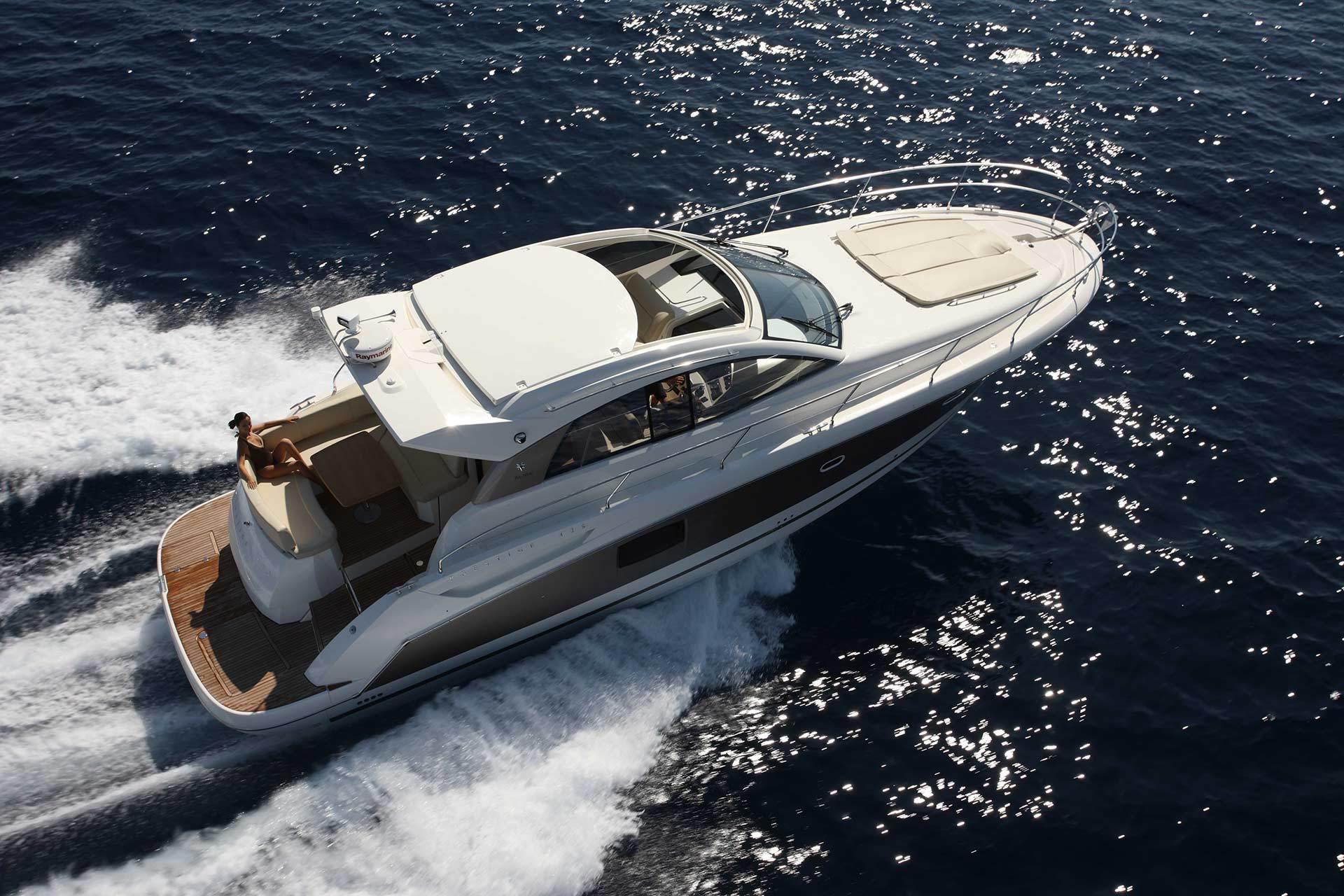 Prestige 440S