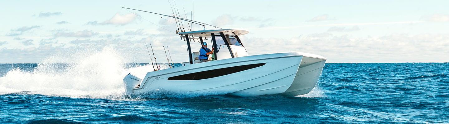 Aquila yacht