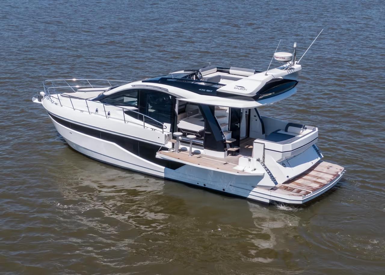 Galeon Yachts 470 SKY