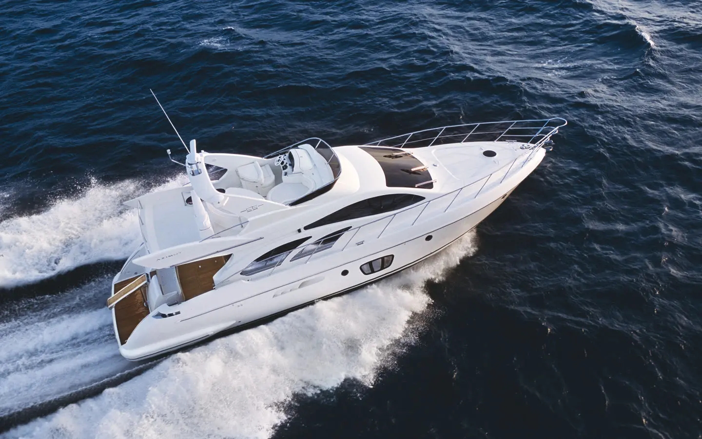Azimut 55E