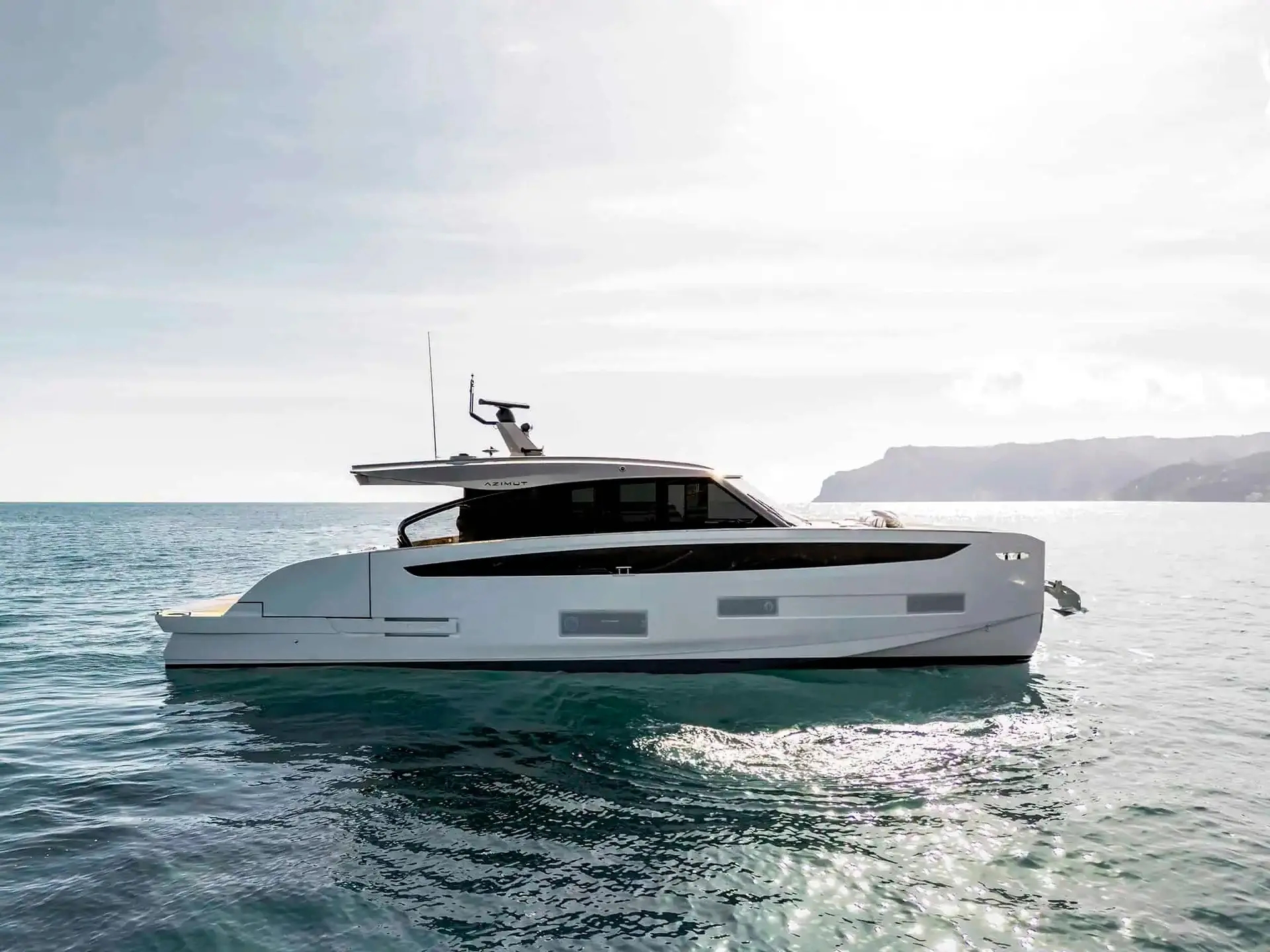 Azimut Seadeck 6